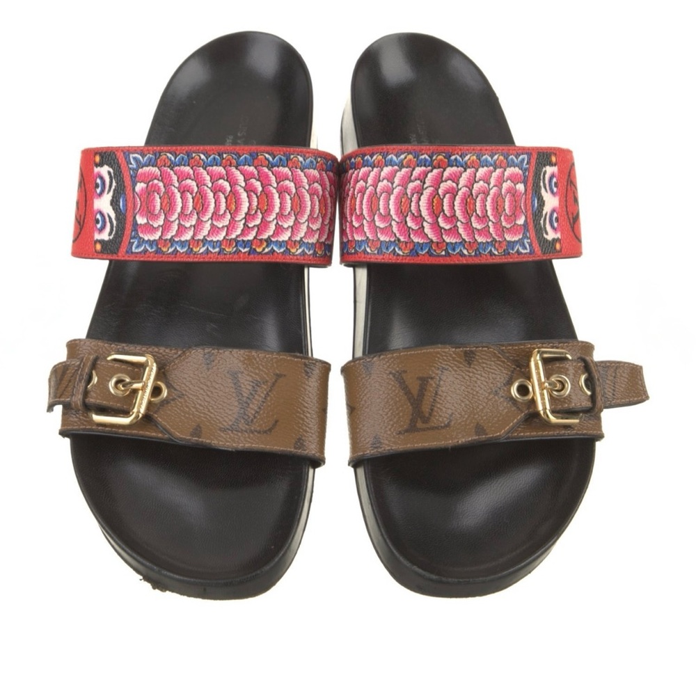 LOUIS VUITTON BOM DIA FLAT SANDALS
